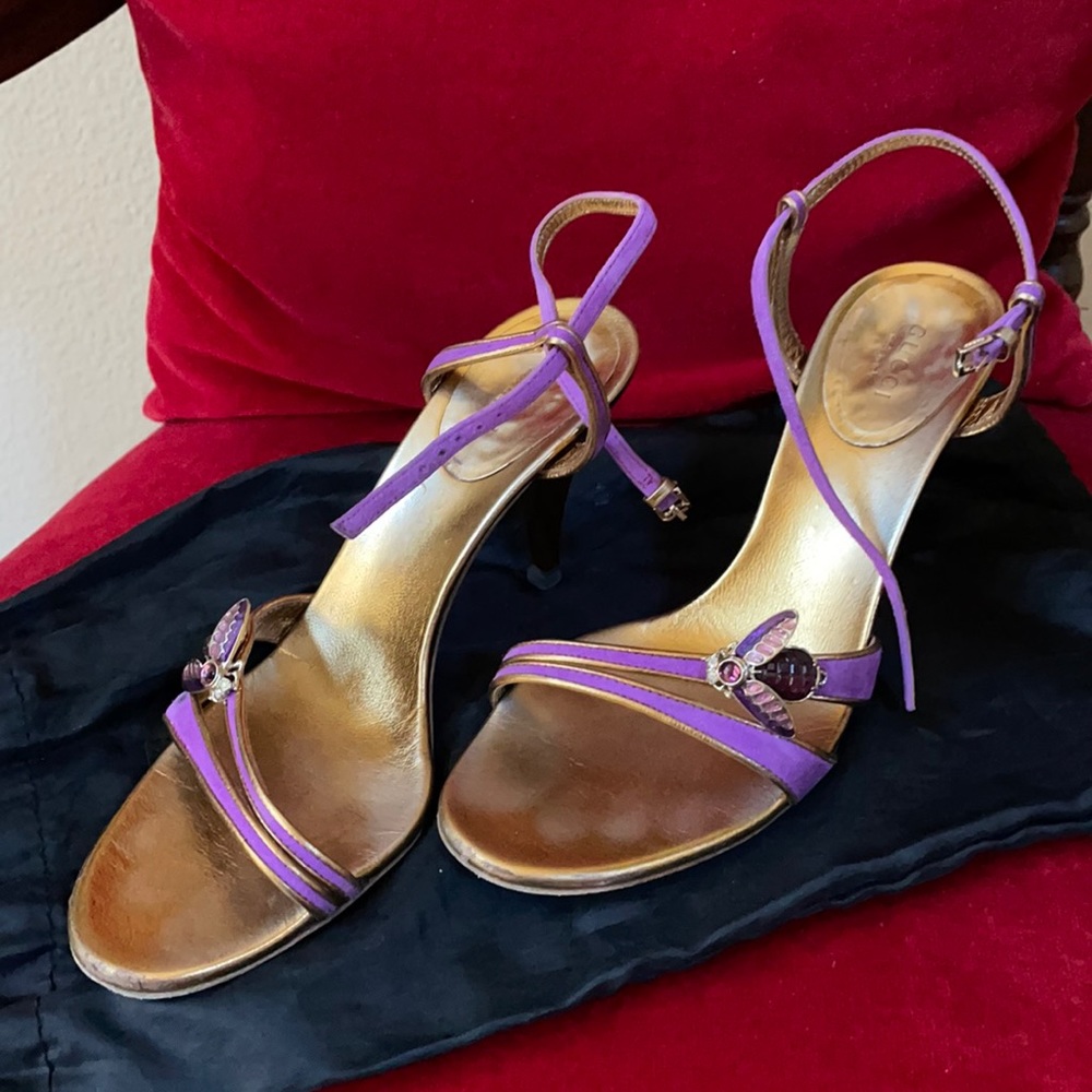 Beautiful GUcci crystal bee sandals